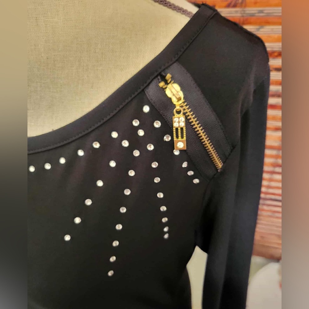 Belldini Black Studded High-Neck Top - Picture 4 of 4
